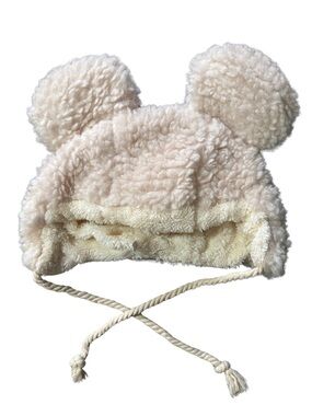 Fuzzy wuzzy bear hat 🧸